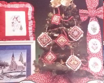 A Candy Cane Christmas Counted Cross Stitch Charts Patterns 1993, Cross My Heart, 24 pages,Polar Bear, Santa, Reindeer, Snow church