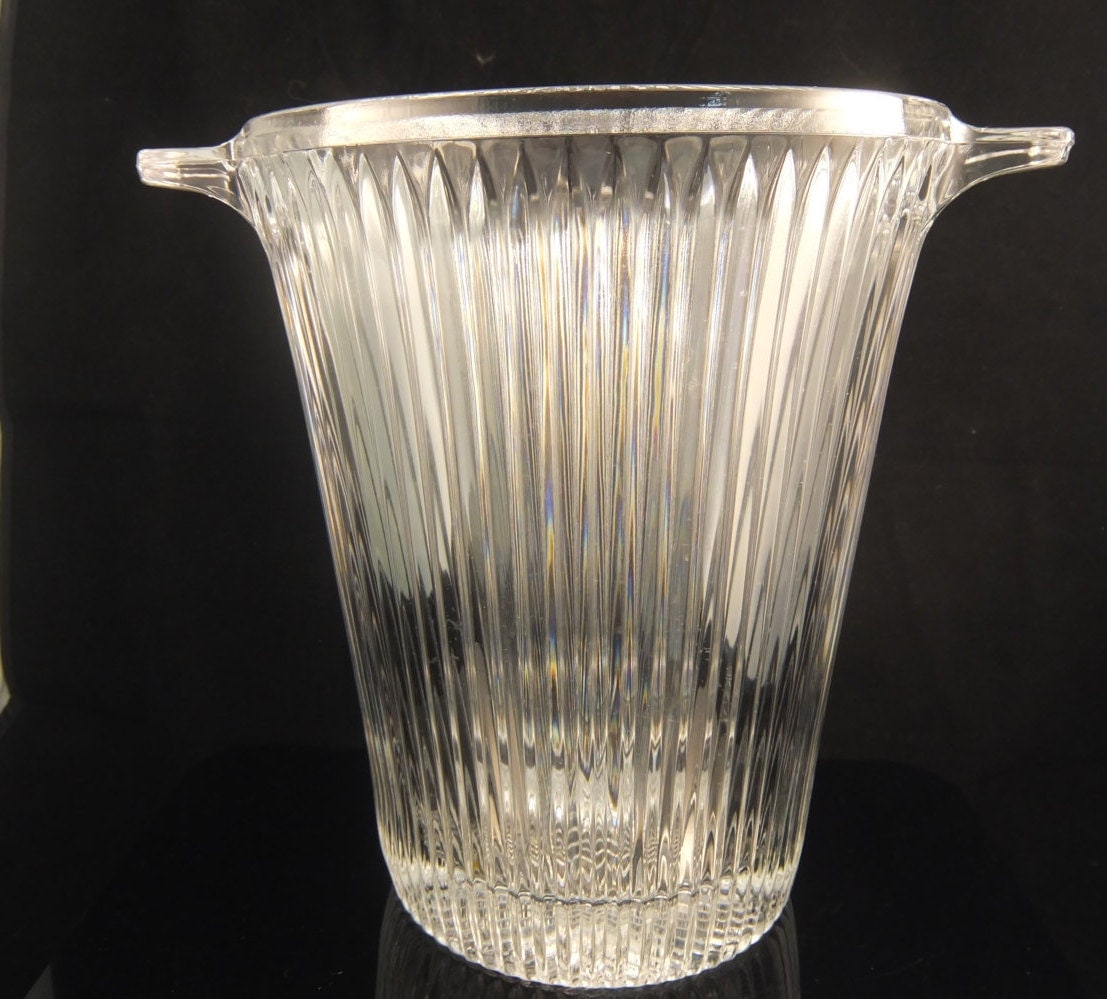 Stunning Mikasa Ice Bucket Ribbed Crystal Clear Diamond Fire