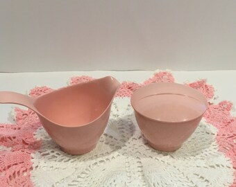 Pink Melmac Cream and Suagr Dish with Lid, Debonaire Melmac, Mid Century Modern Cream and Sugar