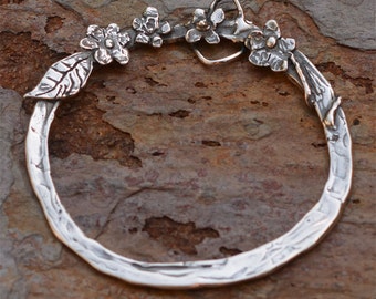 Artisan Sterling Silver Charm Holder adorned with Flowers, PN-461