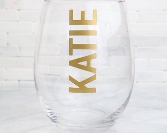 Personalized Wine Glasses, Bridesmaid Wine Glass, Custom Wine Glasses, Bridesmaid Gift, Bridal Party Gifts, Wedding Wine Glasses, Engraved