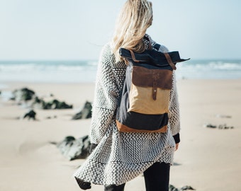 Waxed Canvas Backpack / Rolltop with brown leather / Waxed Canvas Rucksack / Laptop Bag / Vintage Backpack