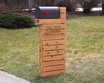 Modern Mailbox - Natural Cedar