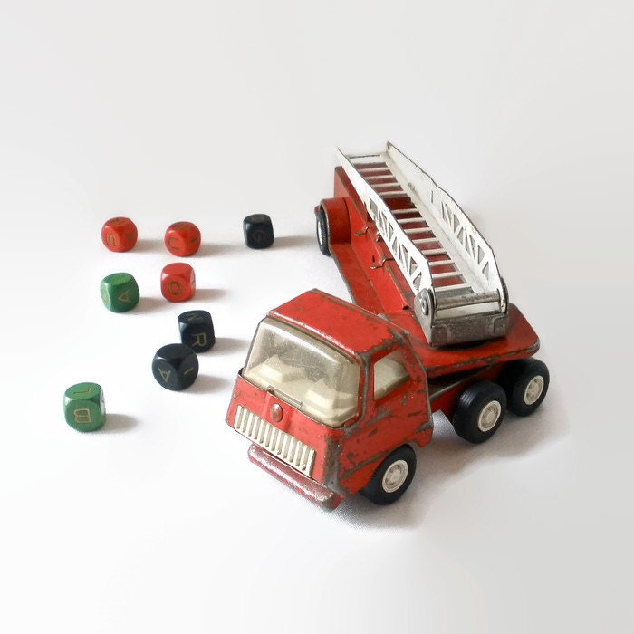 Tonka Fire Truck Metal Vintage Red Fire Engine Vehicle Hook