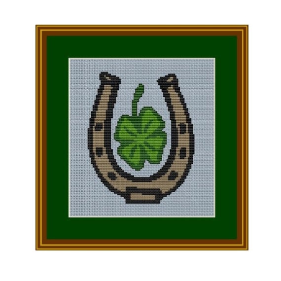 Horseshoe. Lucky Clover Counted Cross Stitch Pattern. Pattern.