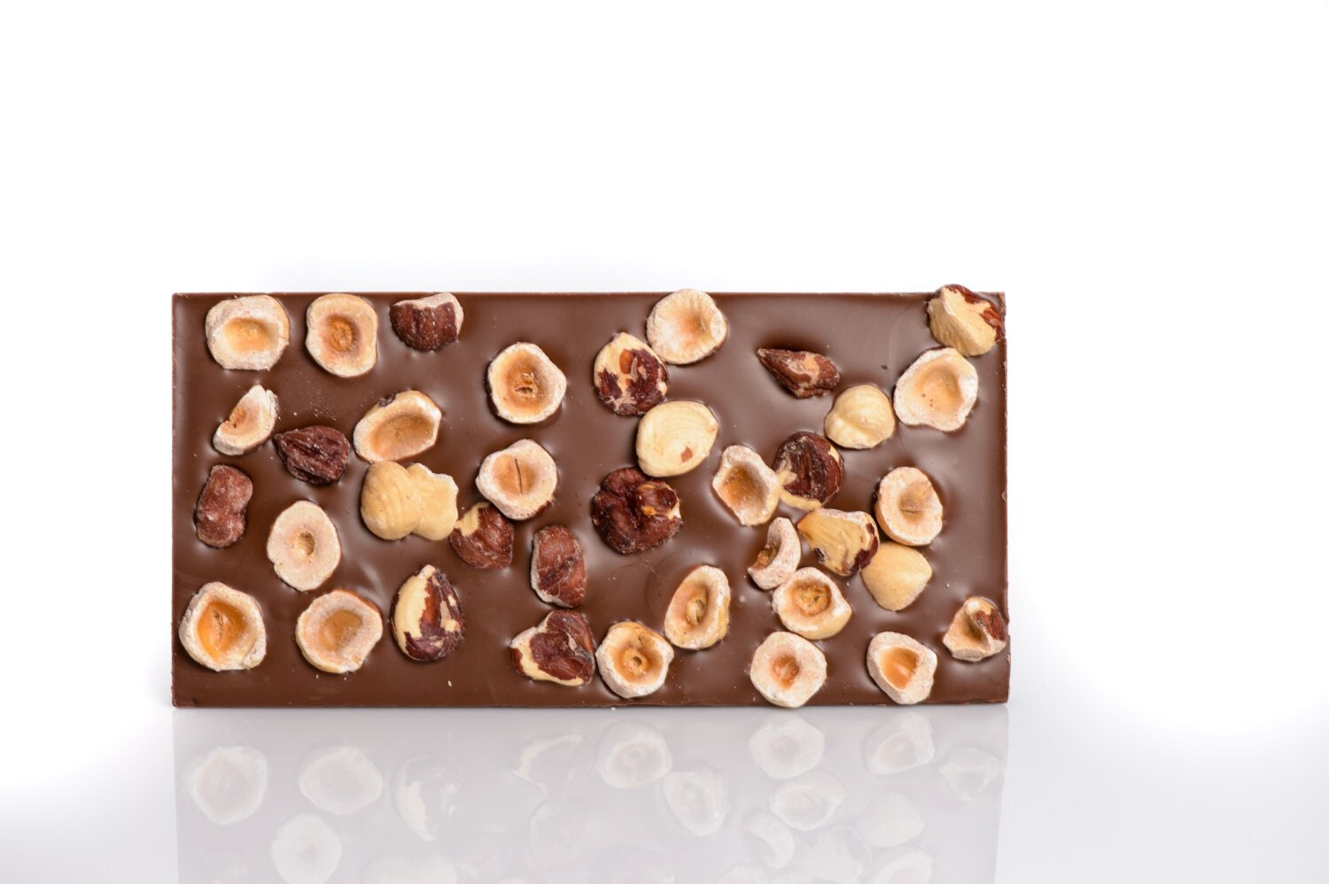 Hazelnut chocolate bar hazelnut milk chocolate bar hazelnut