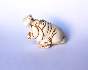 Watch Your Mouth Hippopotamus Figurine, Small animal miniature, Wildlife decor ideas, Animal lover's gift, Unique Gifts, Gift for dentist