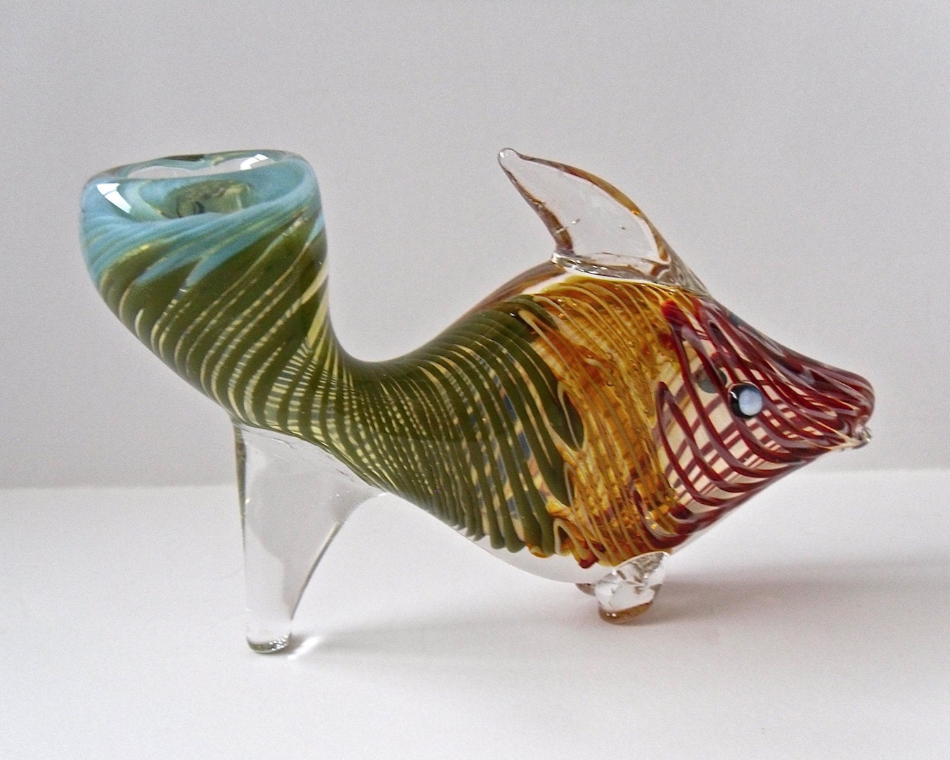 Colorful Fish Shaped Glass Pipe Animal Pipe