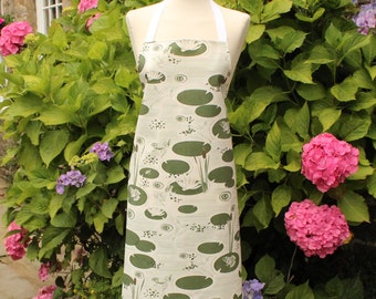 Apron- Frogs Apron - Gift- Homeware- Kitchenware- Mens Apron - Womens Apron- Pond- green - White