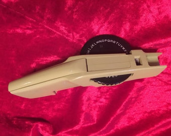 Vintage avocado green label maker