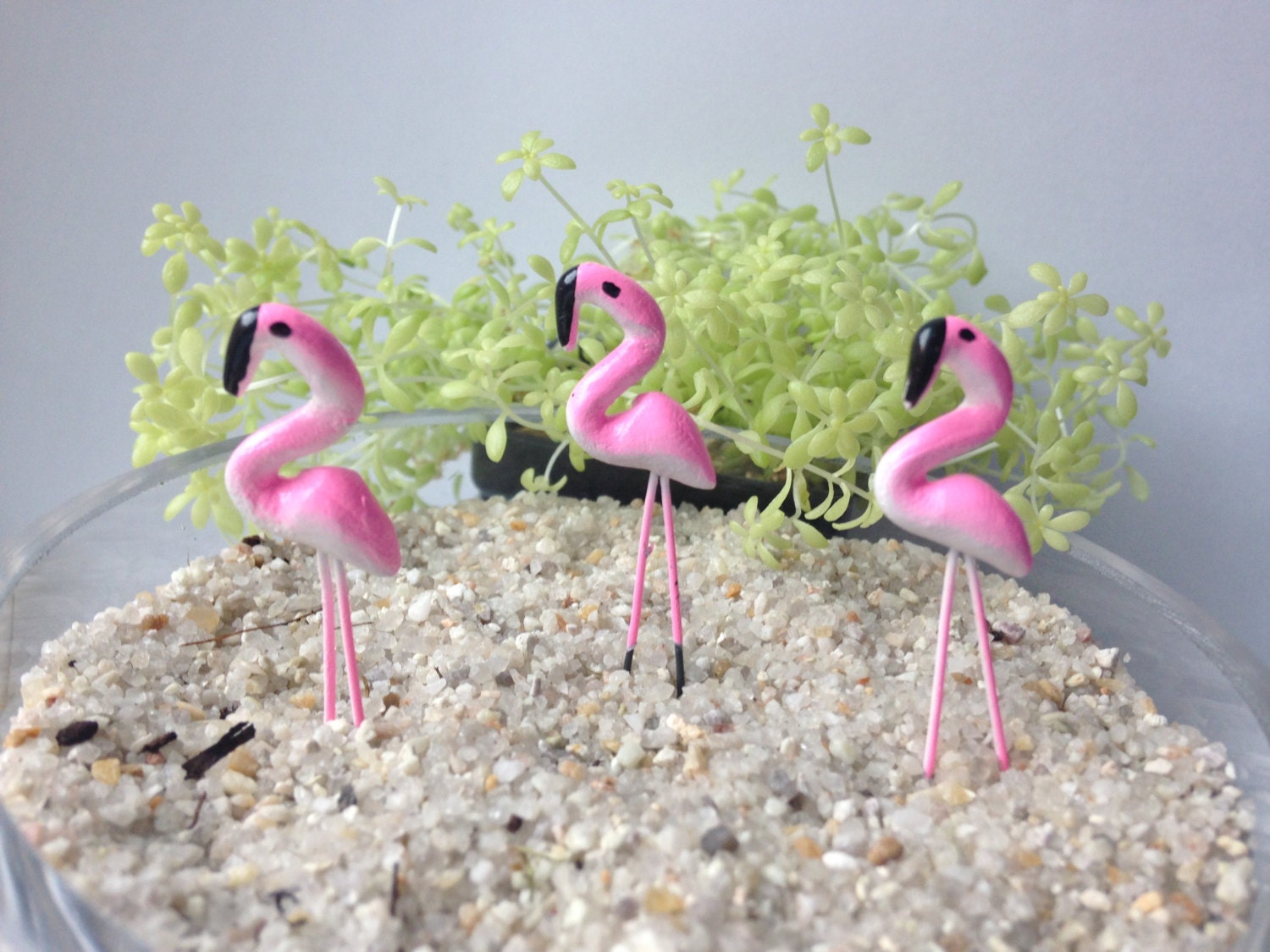 glass pink flamingo figurines