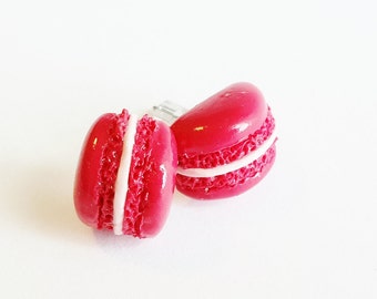 Raspberry Macaron Stud Earrings - Polymer Clay Food Macaron Earrings - Miniature Food Jewelry - Macaroon Stud Earrings - Macaron Jewelry