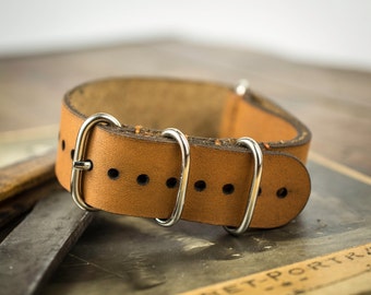Handmade nato, nato strap, leather watch strap 20 mm. Made of leather.