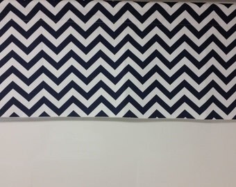 Black and white valance, zigzag chevron, navy blue and white, lined valance, 42 x 16