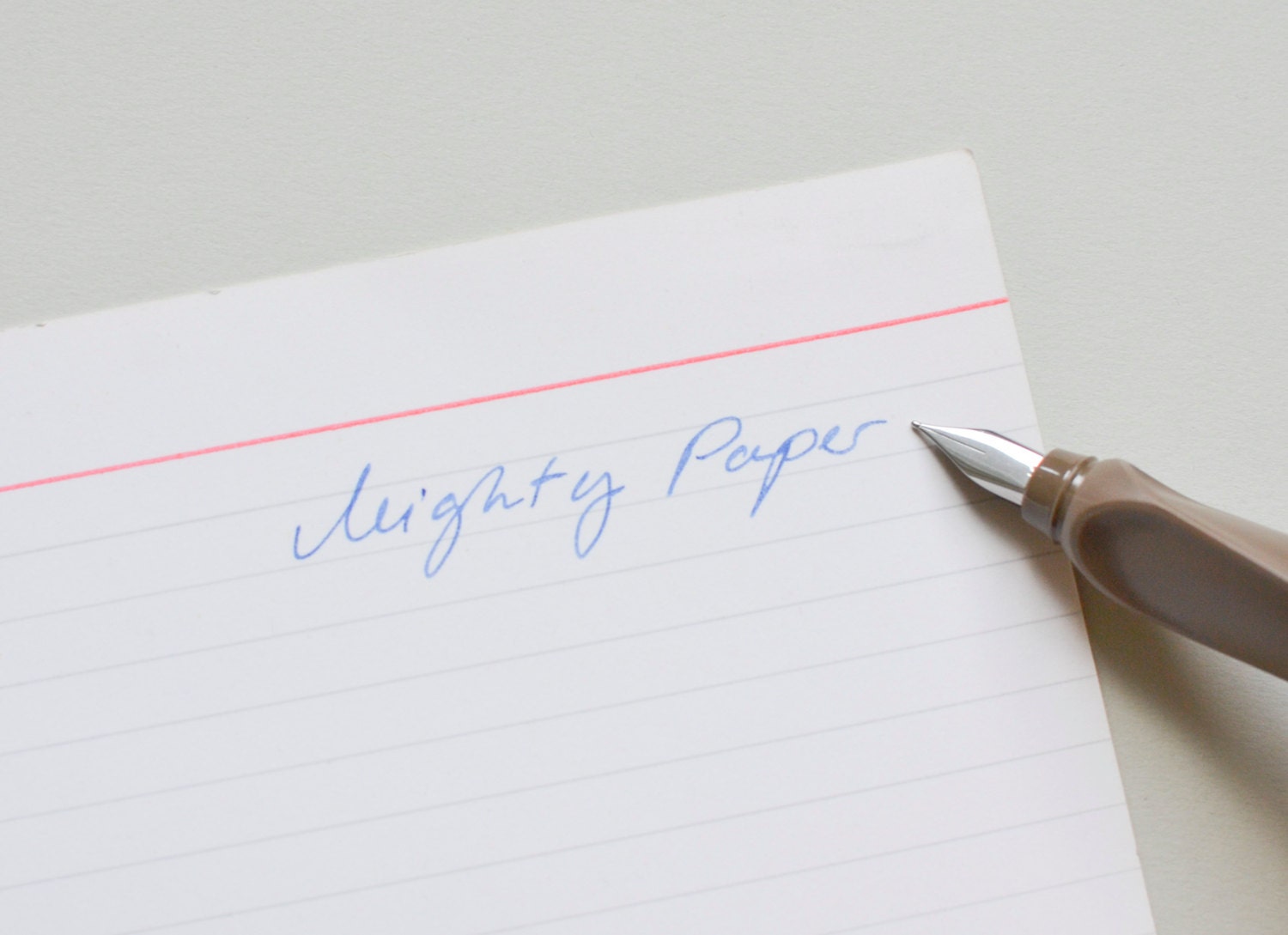 Gold fountain pen Pelikan ink pen left handers right