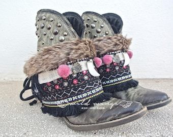 Ethnic Boot Covers,layer boots wild,boots cuff,Boho boots covers,tribal boot cuffs,Boot fringe,Boot Wraps,Boot Bracelet,Boot Accessories