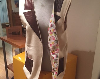 Vest coat adult oversize wool and leather.