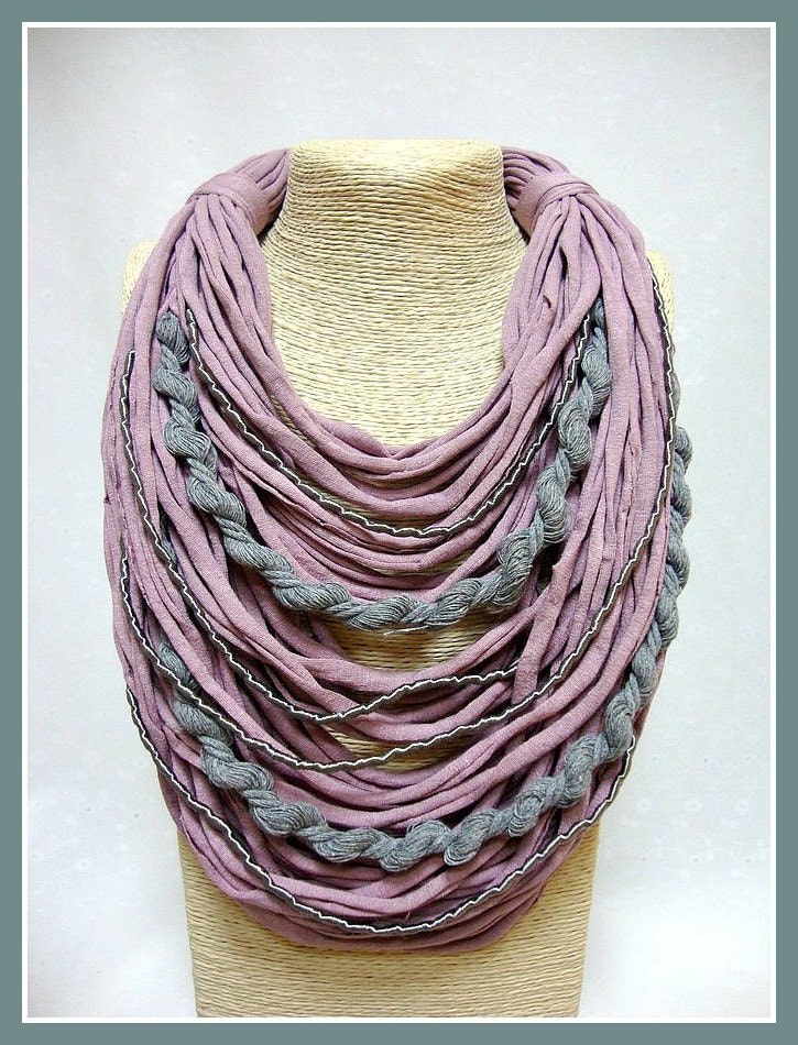 Pink & grey t-shirt yarn necklace scarf necklace textile