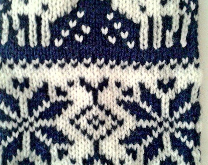 Knit Winter Pattern Big Dog Sweater. Big Pet Sweater. Big Dog Clothes. Big Dog Dress. Pattern Clothes for Big Dog. Size L