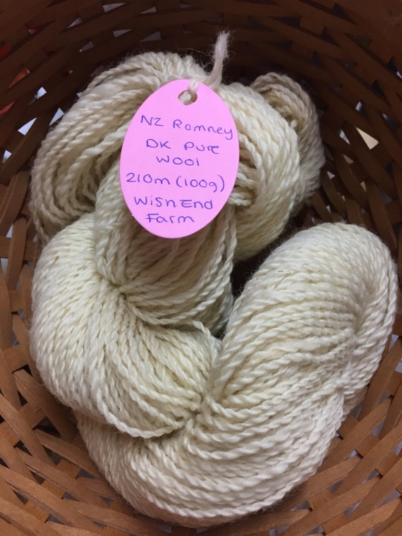 Pure Wool New Zealand Romney 100g 210m Double Knit Undyed