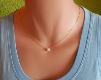 Bridesmaid Gift necklace Single Pearl Necklace Gold Dainty pearl necklace floating pearl necklace Pearl jewelry set delicate pearl necklace