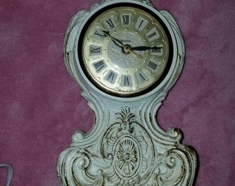United Metal Goods No. 82 Cast Iron clock Vintage
