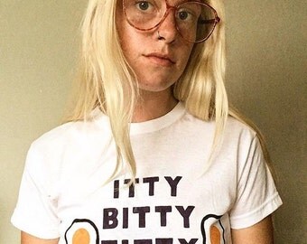 itty bitty funny t shirt - handmade - 70s shirt