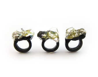 Lichen Moss Terrarium Resin Ring • Size 5.5 • Eco Resin Ring • Asymmetrical Unusual Ring • Resin Terrarium Ring • Nature Resin Ring • 3D