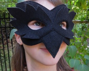 Raven Mask - Bird Mask - Crow Costume Accessory - Masquerade - Black Bird Costume - Halloween