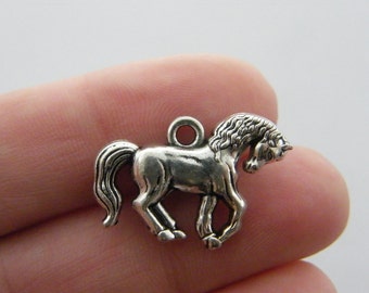 BULK 20 Horse charms antique silver tone A8