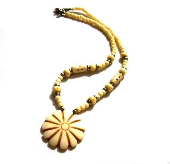 True Original Hippie Choker Necklace 1960's 1970's