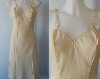 Vintage Cream Full Slip, Vintage Slip, Patricia, 1980s Full Slip, Full Slip, Vintage Slips, Slips