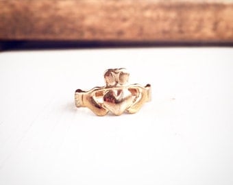 Vintage Irish Claddagh Ring / Size 4.5/5 / Gold / Love Friendship Gift / Signed 14k hge