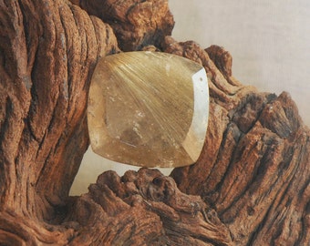 Gold Rutilated Quartz square cushion faceted gemstone 36 cts