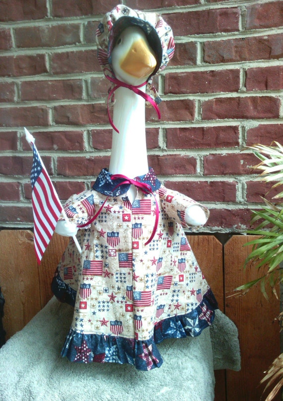 Patriotic Goose outfit Flag lawn goose dress Plastic or