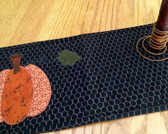 Mini Seasonal Quilt/ Appliqued Pumpkin - MW