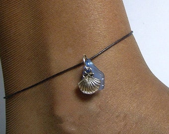 Blue sea glass anklet. Silver shell anklet. Beach glass anklet.