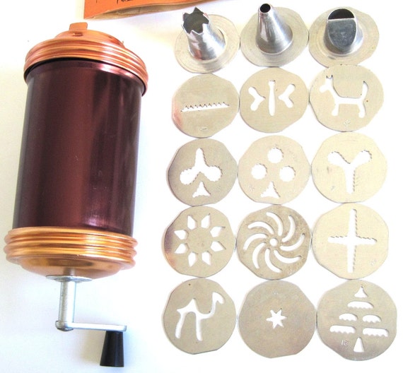 Complete Mirro Cookie Press Hand Crank Vintage Betty Crocker