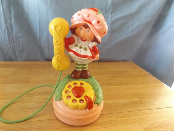 strawberry shortcake talking doll