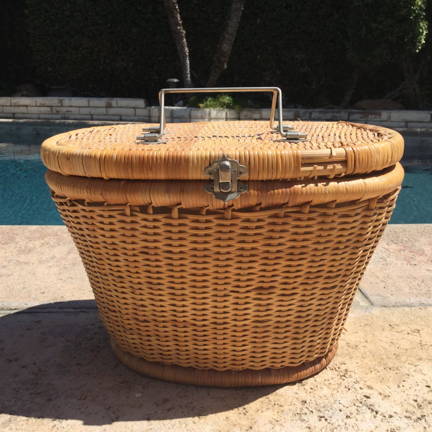 wicker tote basket