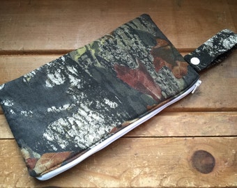 Insulated Reusable Snack Bag in Camo
