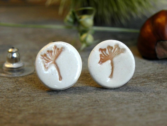 Ceramic Flower Earrings Dandelion Porcelain Ginger and White Floral Studs Natural Every Day Jewelry Dangle Earrings