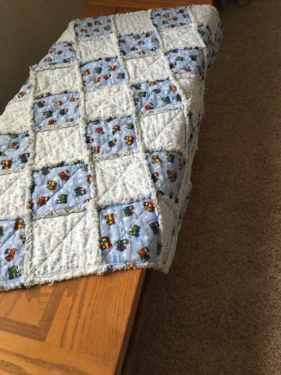 Flannel baby boy rag quilt