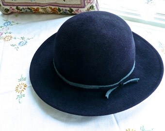 Vintage Hat - Woman's Navy Hat - Wide Brim Formal Hat - 60's - 70's Cloche Hat - English Made Wool Felt Hat - Vintage Cloche - Flappers Hat