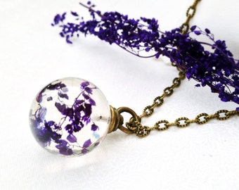 dry flower necklace - nature jewelry - purple necklace - resin orb - resin jewelry - real flower jewelry bridesmaid gift - maid of honor