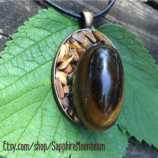 Sapphire's Moonbeams metaphysical crystal by SapphireMoonbeam