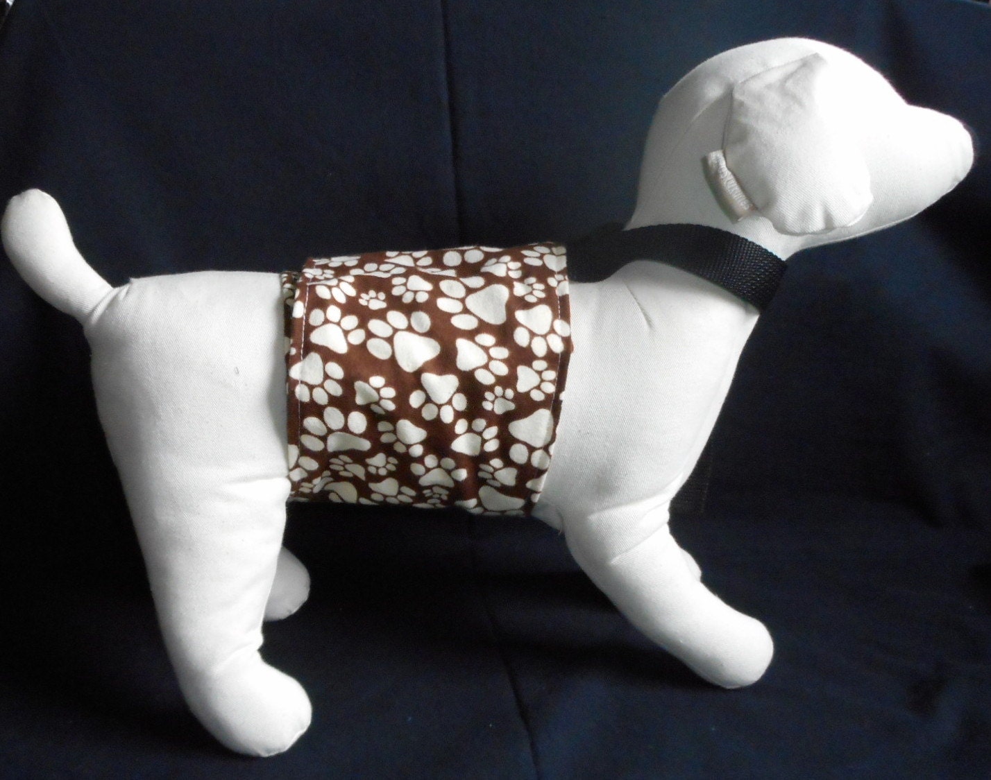 Male dog belly band diaper with chest strap suspenders in