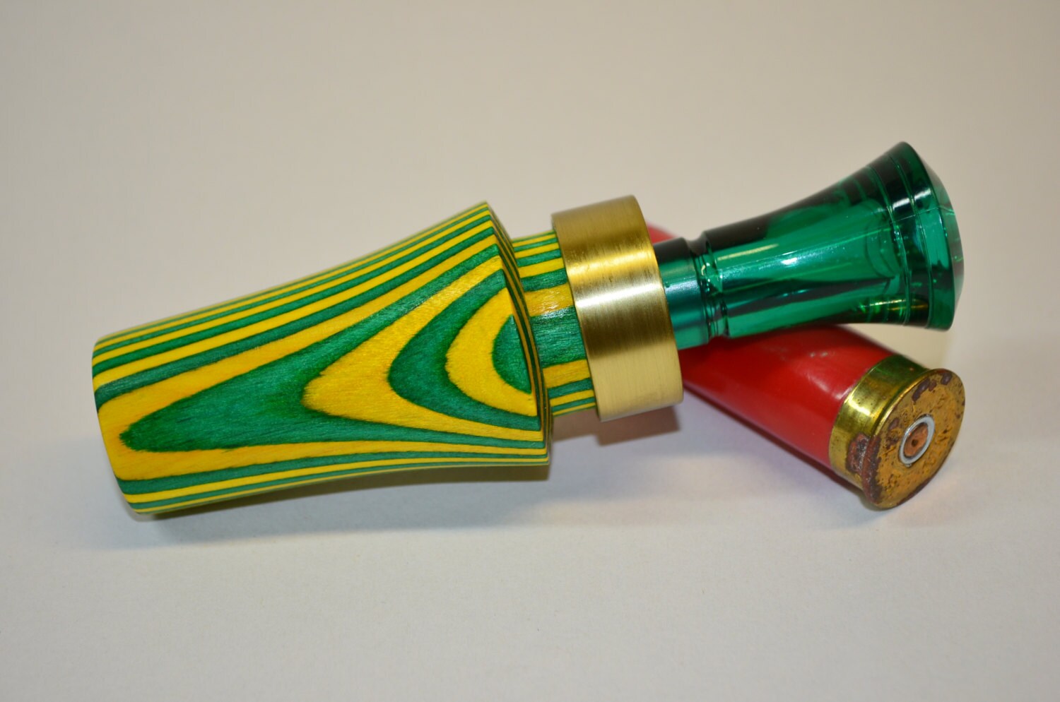 Handcrafted duck call with single reed Echo insert.