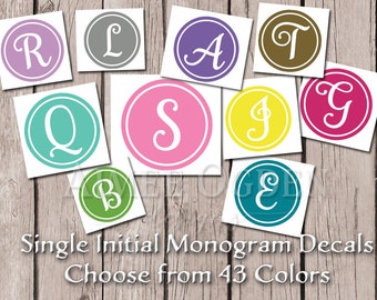 Fancy Script Monogram Decal Monogram Sticker Waterproof Vinyl Custom Car Decal Single Initial Personalized Water Bottle Tumbler Baby