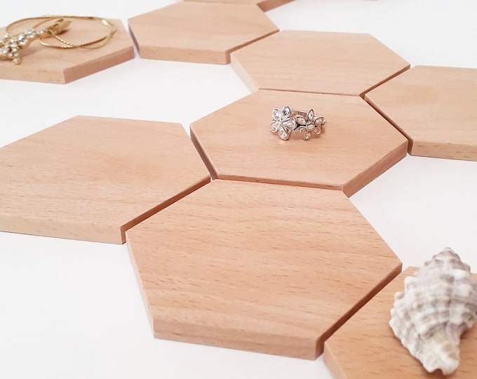 Mini jewelry display set 15 piece for craftshow or shopwindow handmade hexagon shape beechwood seperate wooden segments pure untreated wood